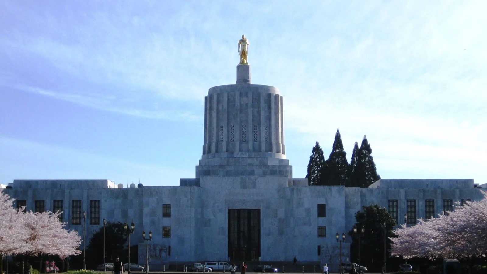 Oregon State Capitol 1